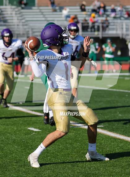 Thumbnail 2 in Greenport/Southold vs William Floyd JV 9 photogallery.