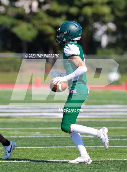 Thumbnail 1 in Greenport/Southold vs William Floyd JV 9 photogallery.