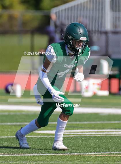 Thumbnail 3 in Greenport/Southold vs William Floyd JV 9 photogallery.