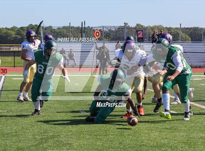 Thumbnail 1 in Greenport/Southold vs William Floyd JV 9 photogallery.