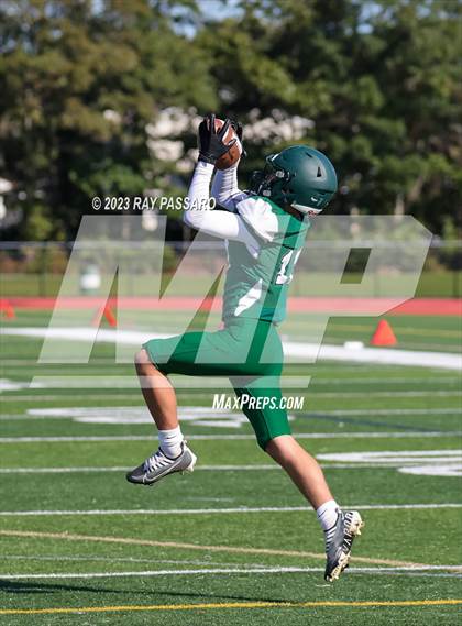 Thumbnail 2 in Greenport/Southold vs William Floyd JV 9 photogallery.