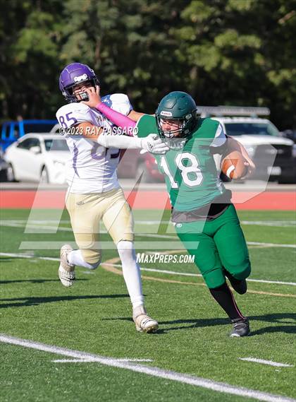 Thumbnail 3 in Greenport/Southold vs William Floyd JV 9 photogallery.