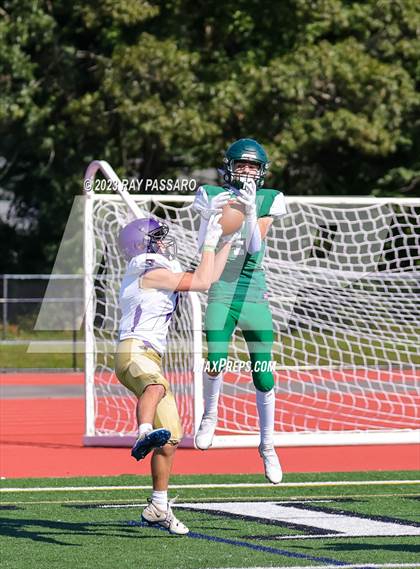 Thumbnail 1 in Greenport/Southold vs William Floyd JV 9 photogallery.