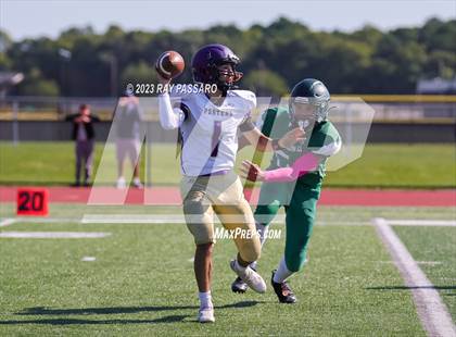 Thumbnail 2 in Greenport/Southold vs William Floyd JV 9 photogallery.