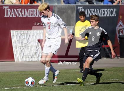 Thumbnail 3 in Kent Denver vs. Jefferson Academy  (CHSAA 3A Final) photogallery.