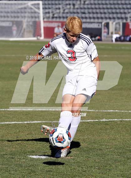 Thumbnail 2 in Kent Denver vs. Jefferson Academy  (CHSAA 3A Final) photogallery.