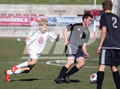 Thumbnail 3 in Kent Denver vs. Jefferson Academy  (CHSAA 3A Final) photogallery.