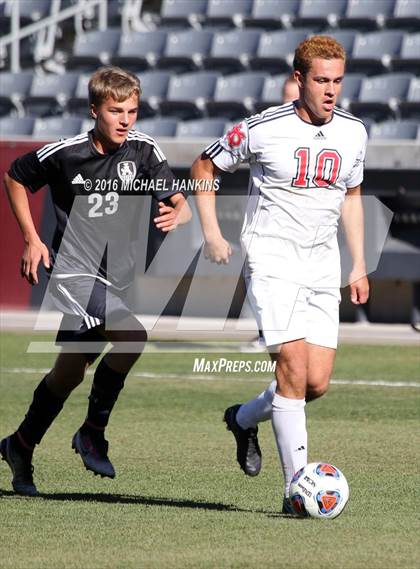 Thumbnail 3 in Kent Denver vs. Jefferson Academy  (CHSAA 3A Final) photogallery.