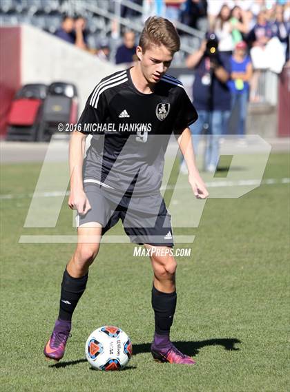 Thumbnail 2 in Kent Denver vs. Jefferson Academy  (CHSAA 3A Final) photogallery.