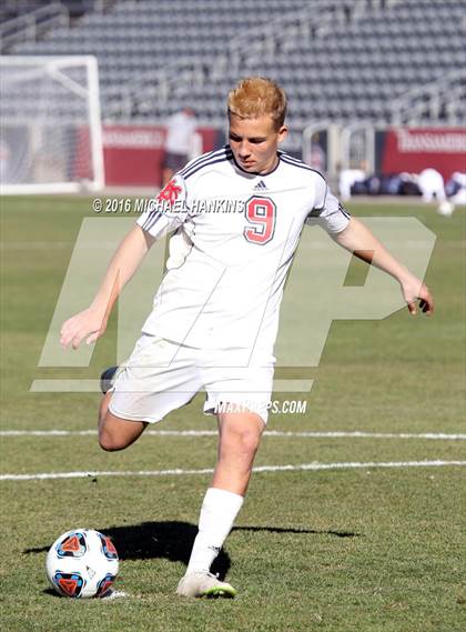 Thumbnail 3 in Kent Denver vs. Jefferson Academy  (CHSAA 3A Final) photogallery.