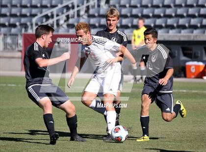 Thumbnail 2 in Kent Denver vs. Jefferson Academy  (CHSAA 3A Final) photogallery.