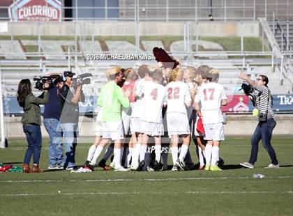 Thumbnail 1 in Kent Denver vs. Jefferson Academy  (CHSAA 3A Final) photogallery.