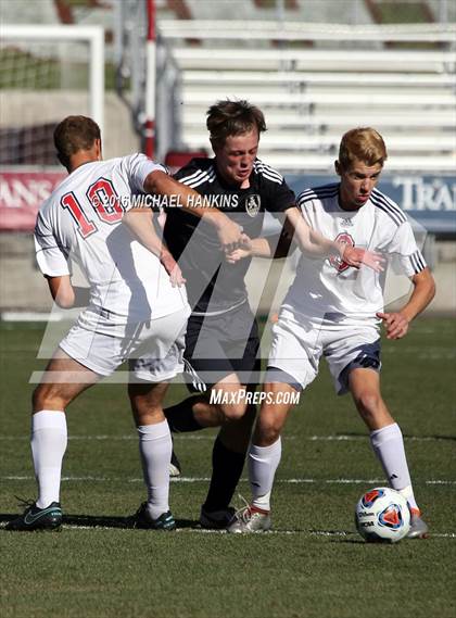 Thumbnail 1 in Kent Denver vs. Jefferson Academy  (CHSAA 3A Final) photogallery.
