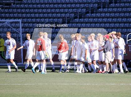 Thumbnail 1 in Kent Denver vs. Jefferson Academy  (CHSAA 3A Final) photogallery.