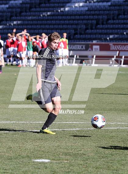 Thumbnail 2 in Kent Denver vs. Jefferson Academy  (CHSAA 3A Final) photogallery.