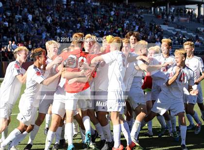 Thumbnail 2 in Kent Denver vs. Jefferson Academy  (CHSAA 3A Final) photogallery.
