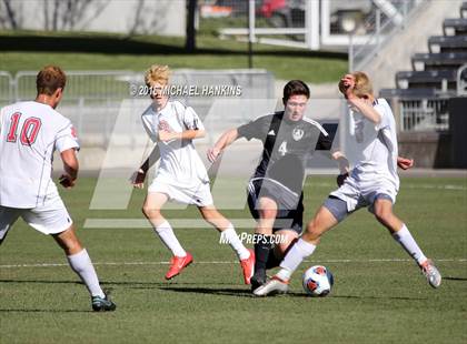 Thumbnail 1 in Kent Denver vs. Jefferson Academy  (CHSAA 3A Final) photogallery.
