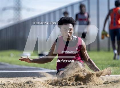Thumbnail 3 in Racine Case Invitational photogallery.