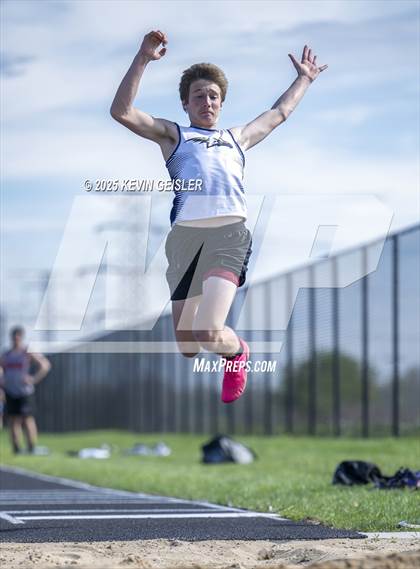 Thumbnail 2 in Racine Case Invitational photogallery.