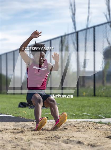 Thumbnail 2 in Racine Case Invitational photogallery.