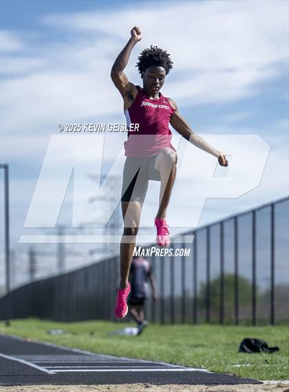 Thumbnail 2 in Racine Case Invitational photogallery.