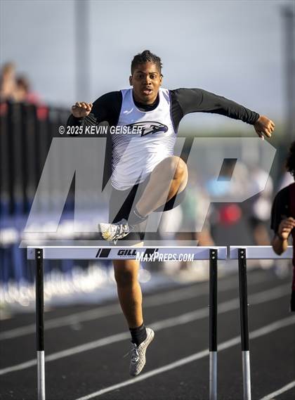 Thumbnail 2 in Racine Case Invitational photogallery.