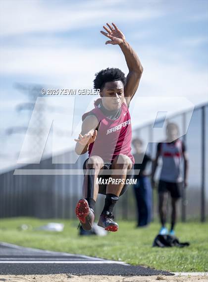 Thumbnail 2 in Racine Case Invitational photogallery.