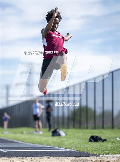 Thumbnail 2 in Racine Case Invitational photogallery.
