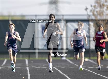 Thumbnail 2 in Racine Case Invitational photogallery.