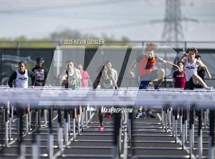 Thumbnail 2 in Racine Case Invitational photogallery.