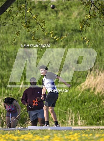 Thumbnail 3 in Racine Case Invitational photogallery.