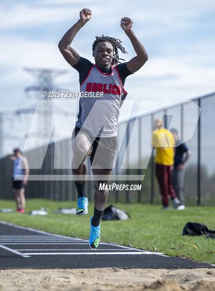 Thumbnail 3 in Racine Case Invitational photogallery.