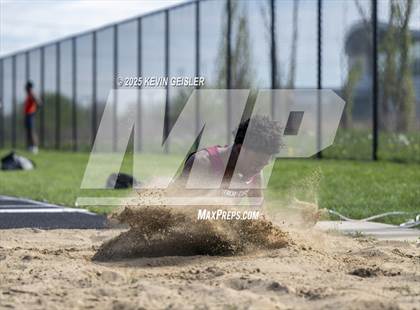 Thumbnail 3 in Racine Case Invitational photogallery.