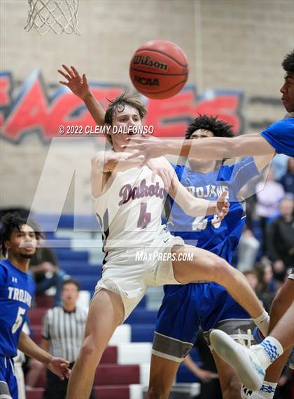 Thumbnail 2 in Fountain-Fort Carson vs Dakota Ridge (CHSAA Boys 5A Basketball State Tournament Round 1) photogallery.