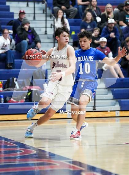 Thumbnail 2 in Fountain-Fort Carson vs Dakota Ridge (CHSAA Boys 5A Basketball State Tournament Round 1) photogallery.