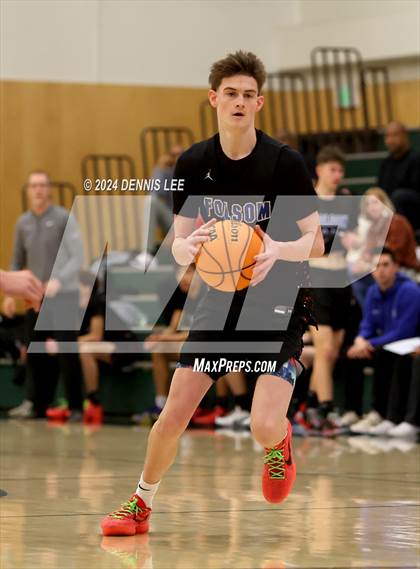 Thumbnail 3 in Oakwood vs. Folsom (De La Salle MLK Classic) photogallery.