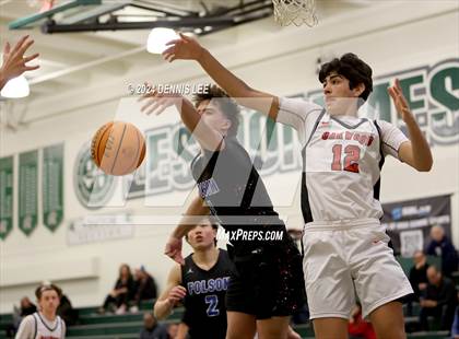 Thumbnail 1 in Oakwood vs. Folsom (De La Salle MLK Classic) photogallery.
