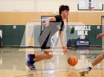 Thumbnail 2 in Oakwood vs. Folsom (De La Salle MLK Classic) photogallery.