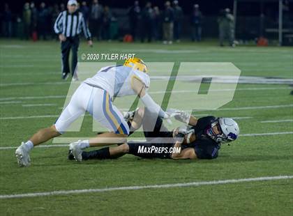 Thumbnail 2 in Carmel @ Brownsburg (IHSAA 6A Sectional Final) photogallery.