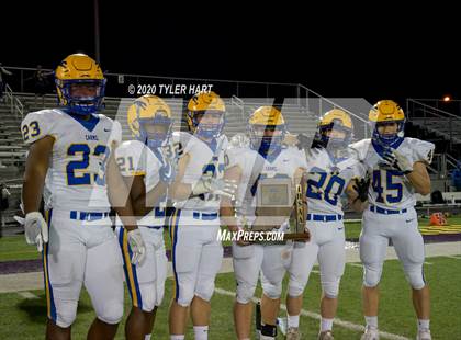Thumbnail 3 in Carmel @ Brownsburg (IHSAA 6A Sectional Final) photogallery.