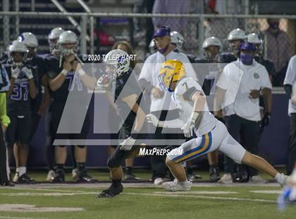 Thumbnail 2 in Carmel @ Brownsburg (IHSAA 6A Sectional Final) photogallery.