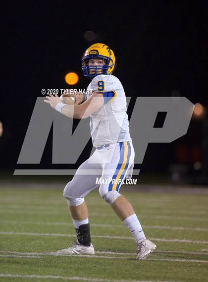 Thumbnail 3 in Carmel @ Brownsburg (IHSAA 6A Sectional Final) photogallery.