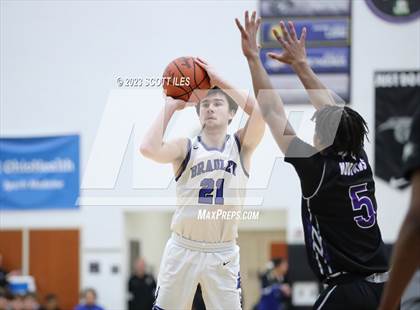 Thumbnail 2 in Hilliard Bradley vs. Africentric Early College photogallery.