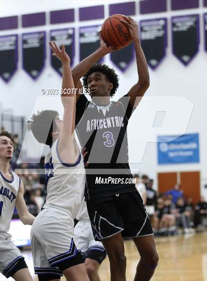Thumbnail 1 in Hilliard Bradley vs. Africentric Early College photogallery.