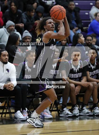 Thumbnail 3 in Hilliard Bradley vs. Africentric Early College photogallery.
