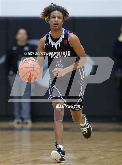 Thumbnail 2 in Hilliard Bradley vs. Africentric Early College photogallery.