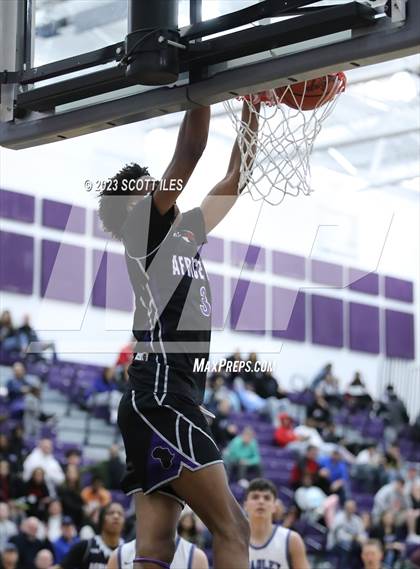 Thumbnail 2 in Hilliard Bradley vs. Africentric Early College photogallery.