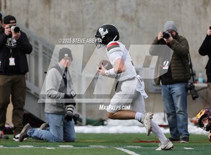 Thumbnail 3 in Pomona @ Windsor (CHSAA 3A Championship) photogallery.