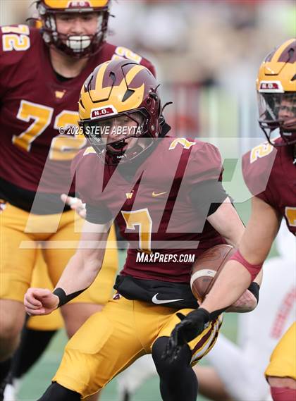 Thumbnail 2 in Pomona @ Windsor (CHSAA 3A Championship) photogallery.