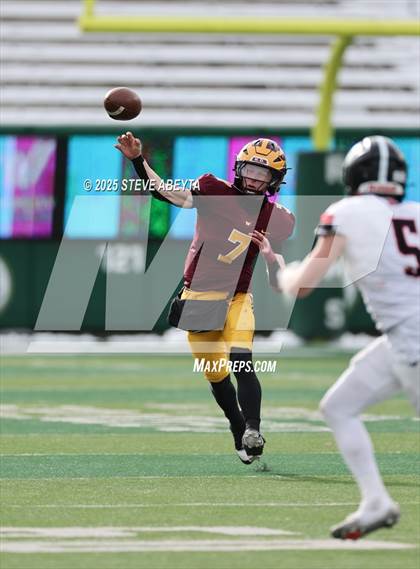 Thumbnail 1 in Pomona @ Windsor (CHSAA 3A Championship) photogallery.